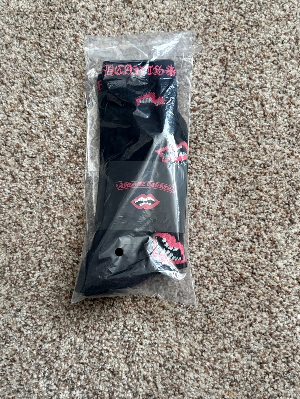 Black/Pink Chrome-heart Socks